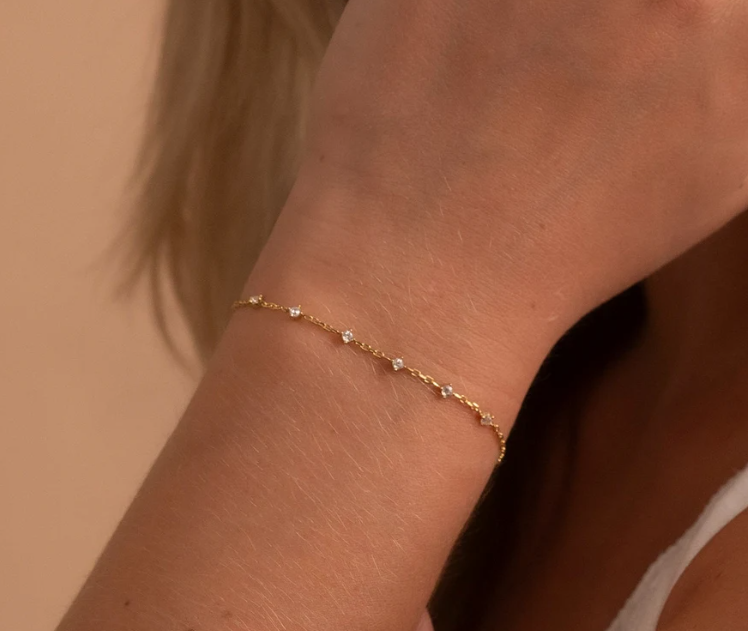 Gold Dainty 6-Stone Bracelet